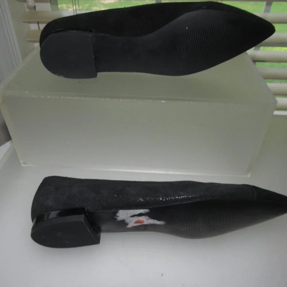 Donald J Pliner “Palma” Black Suede Pointed-Toe Slip-On Flats Shoes – Size 6M